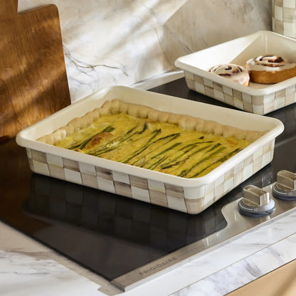 Courtly Check 9" x 13" Baking Pan