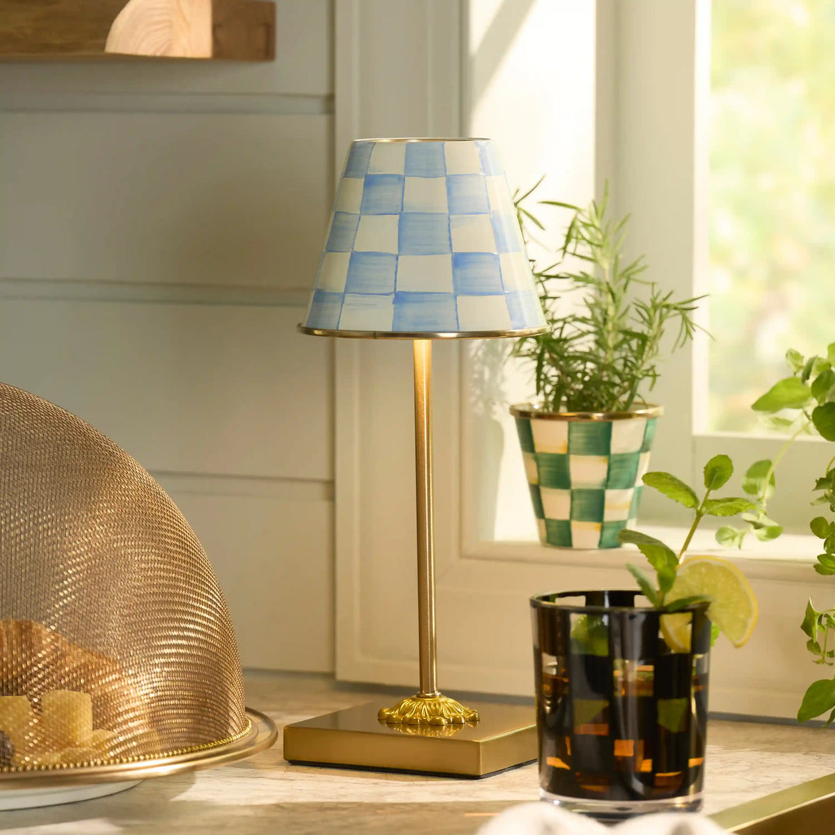 Royal Check LED Rechargeable Cafe Table Lamp