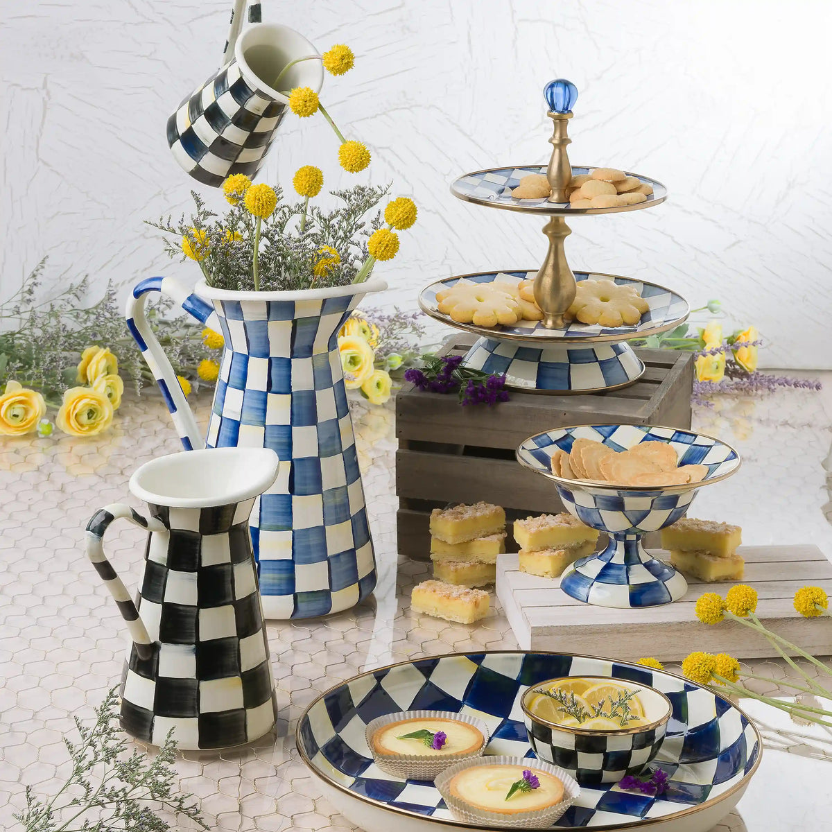 Royal Check Three Tier Sweet Stand