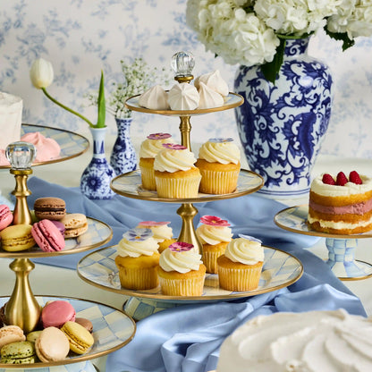 Rosy Check Two Tier Sweet Stand