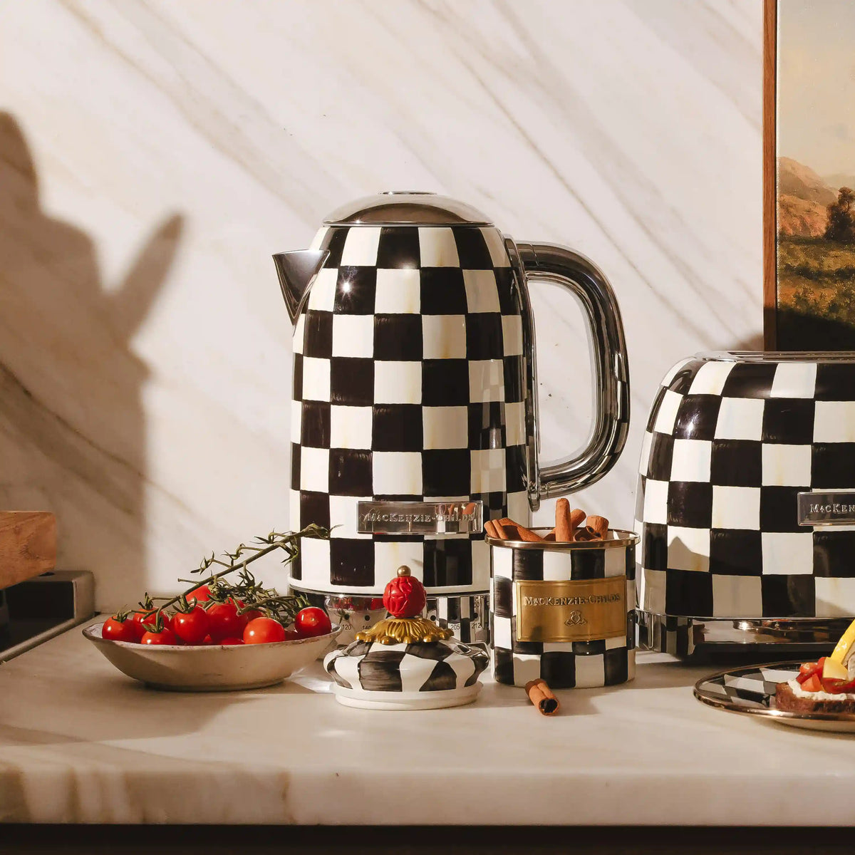 Rosy Check Electric Kettle