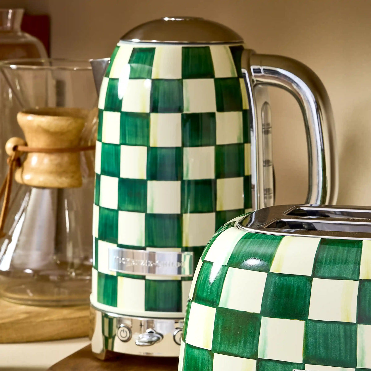 Courtly Flower Market Electric Kettle