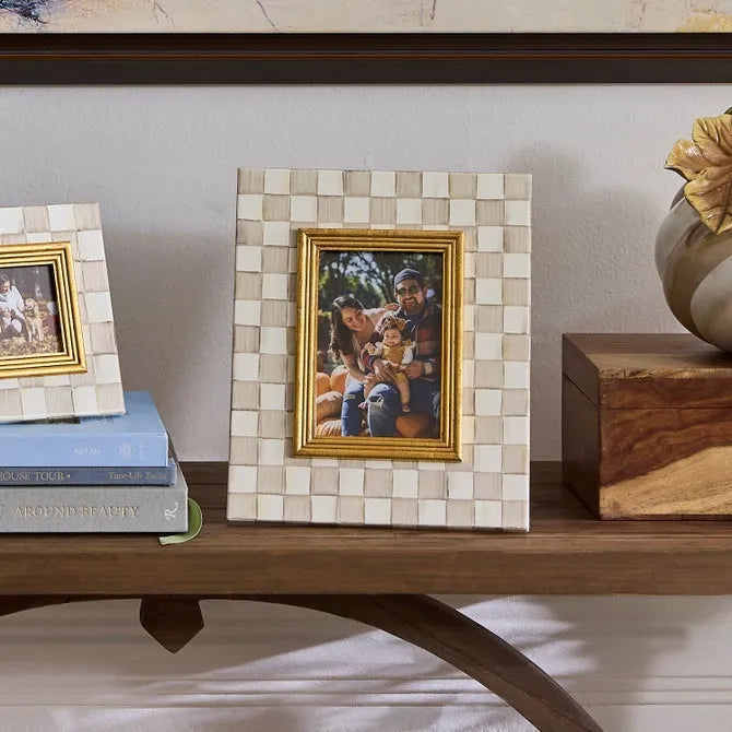 Mocha Check 4" x 6" Frame