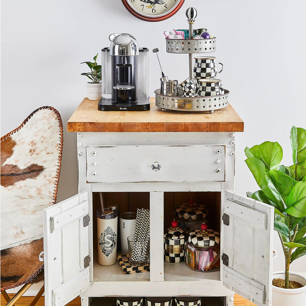 Rosy Check Teacup
