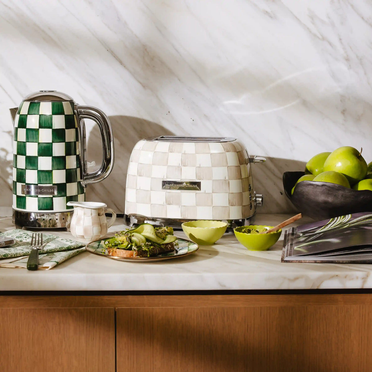 Rosy Check 2-Slice Toaster
