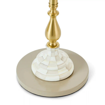 Courtly Farmhouse Floor Lamp