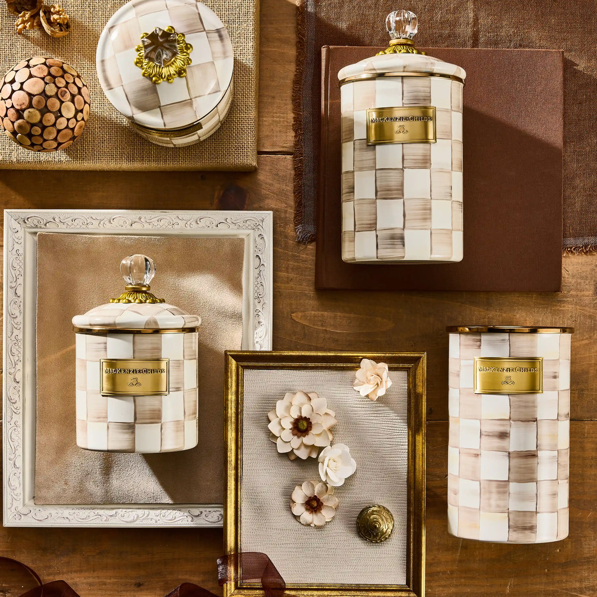 Rosy Check Utensil Holder