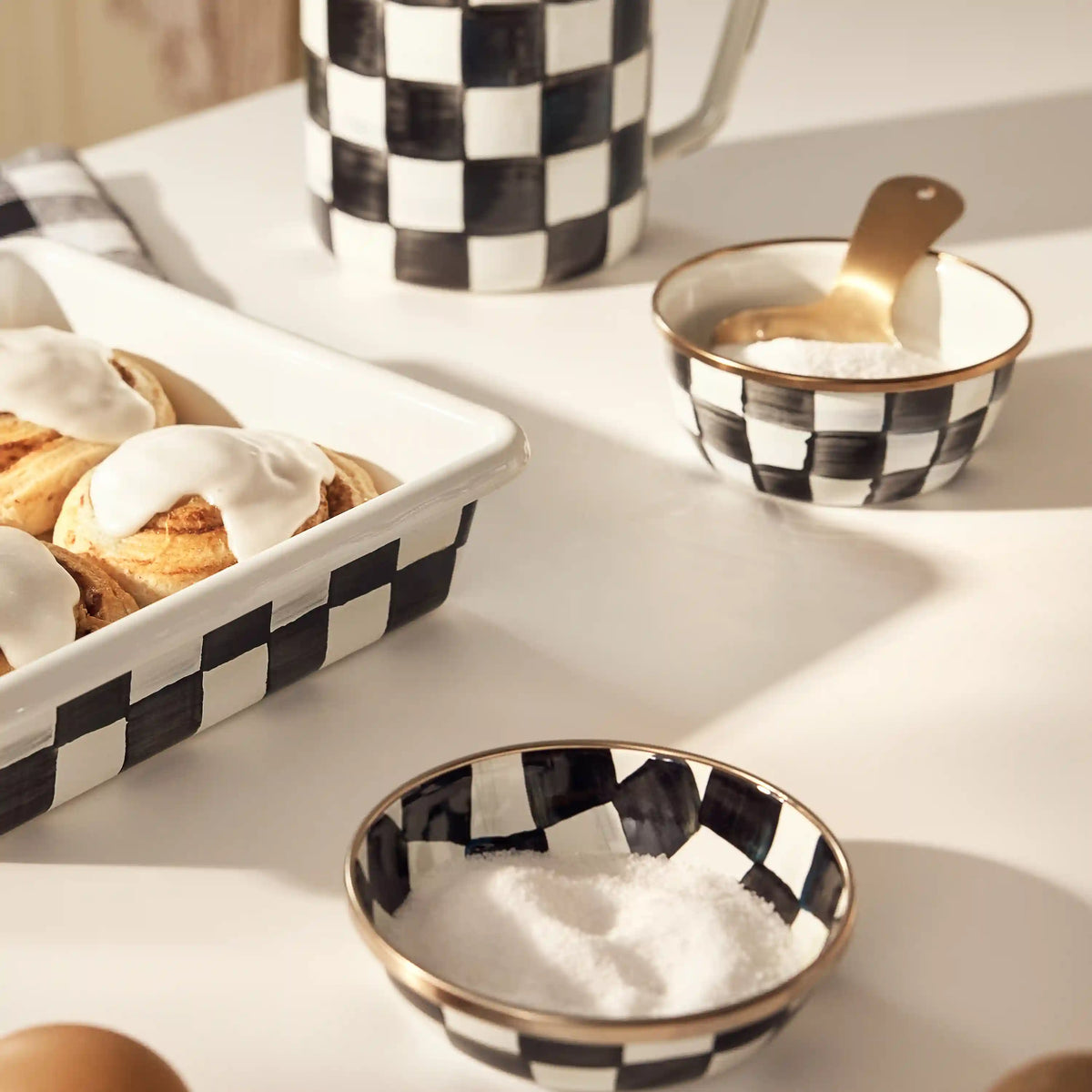 Mocha Check Relish Dish