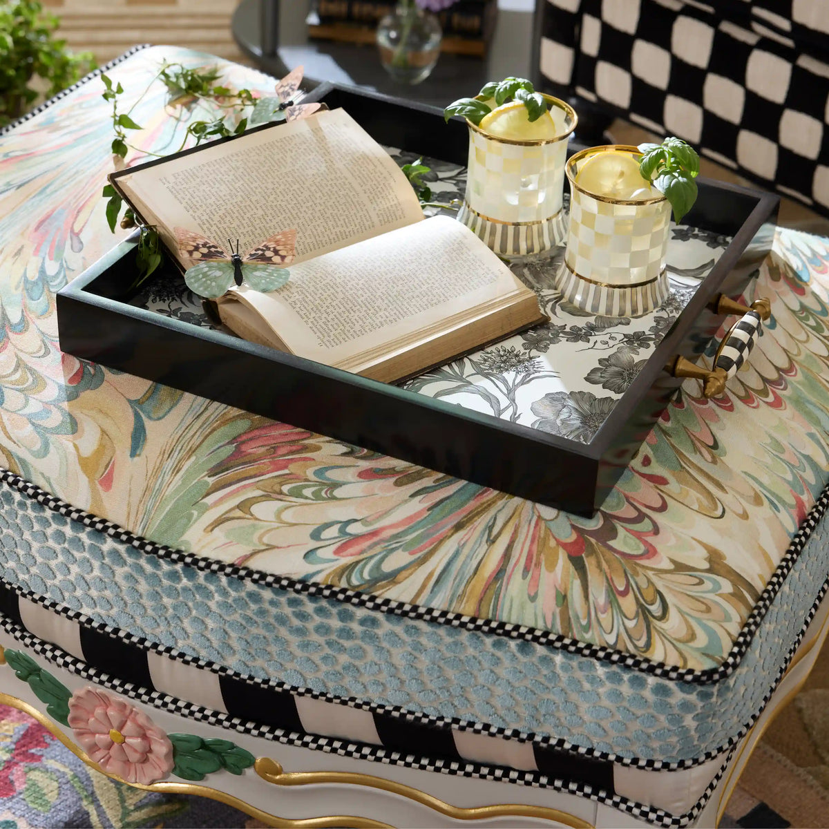 Courtly English Garden Serving Tray