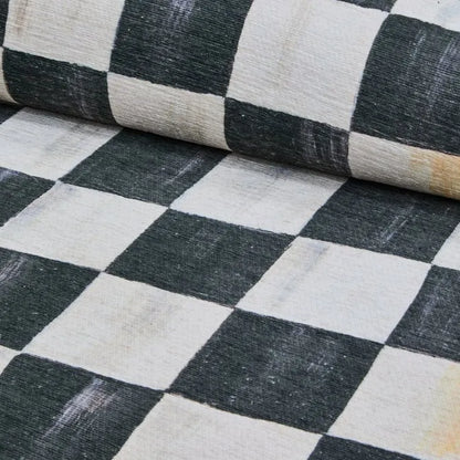 Courtly Checkered 8' x 10' Washable Rug