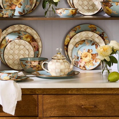 Courtly Check 4 Cup Teapot