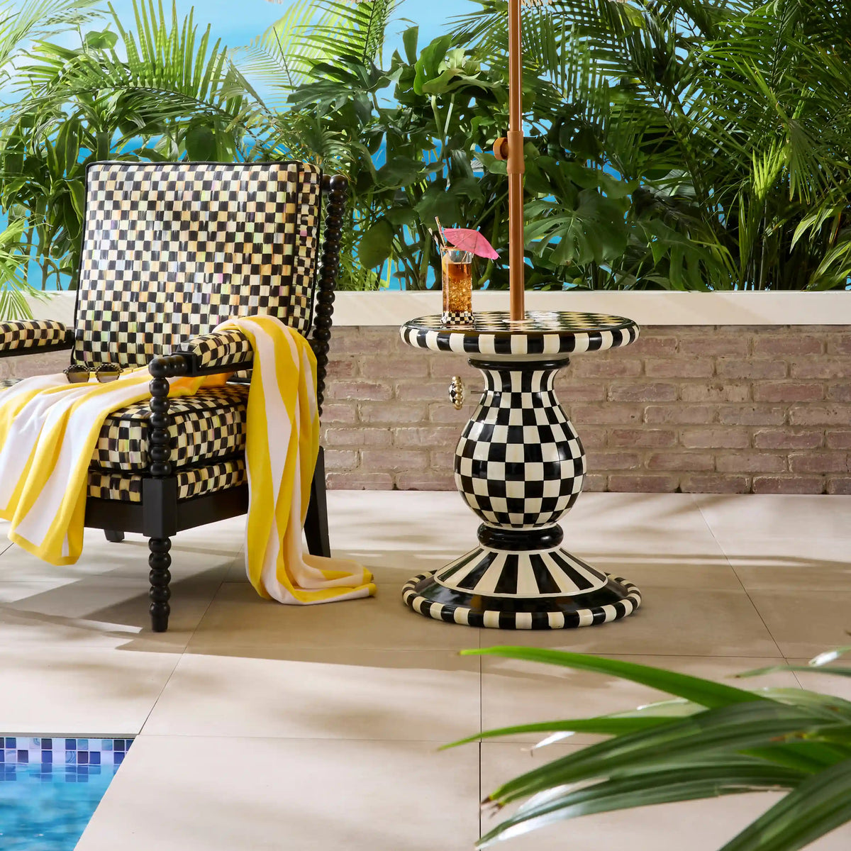 Outdoor Rosy Umbrella Stand Side Table