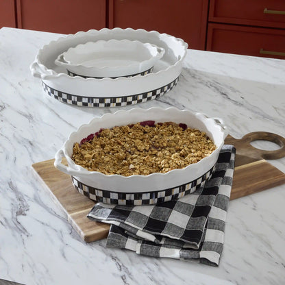 Rosy Check Everyday Medium Oval Baker