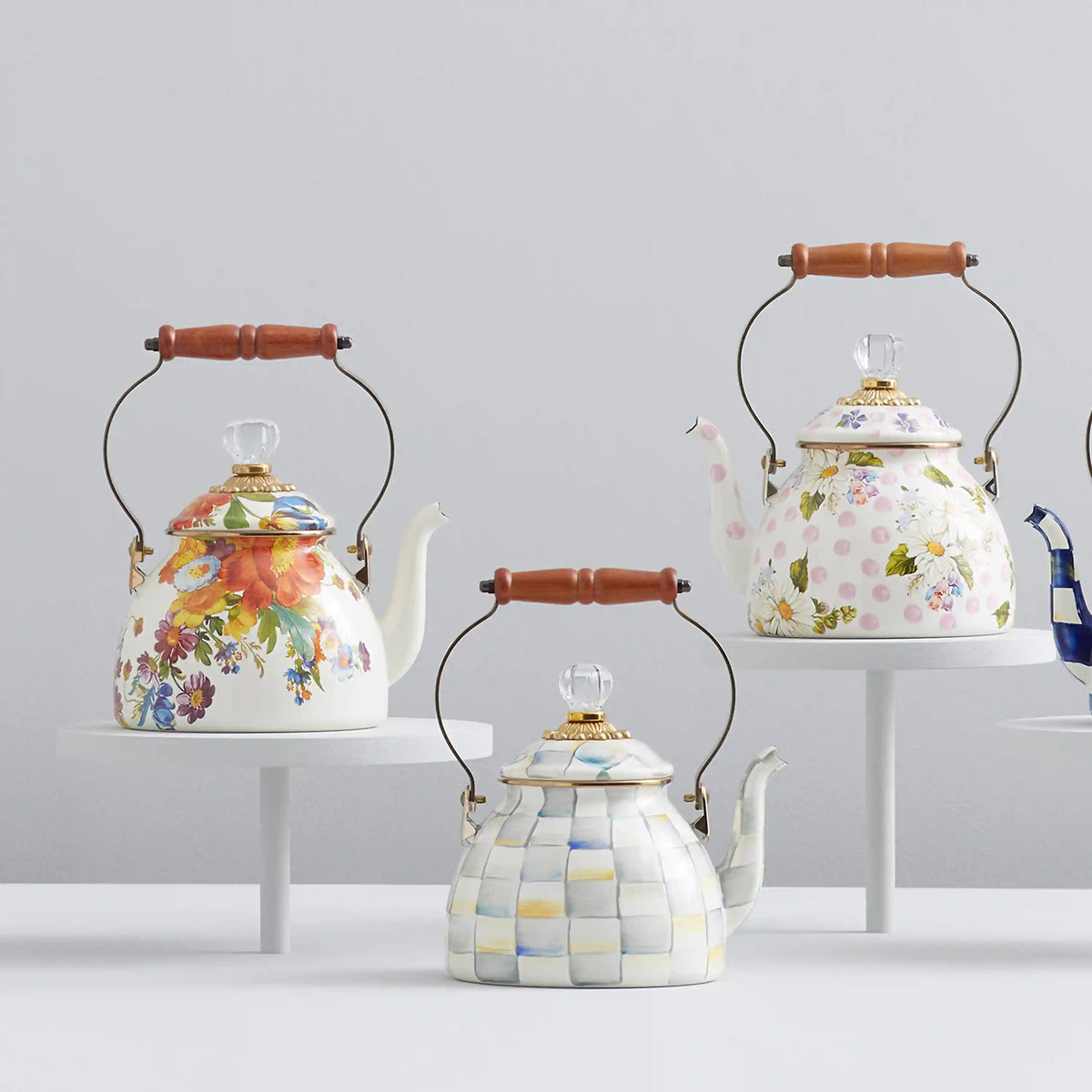 Emerald Check 2 Quart Tea Kettle