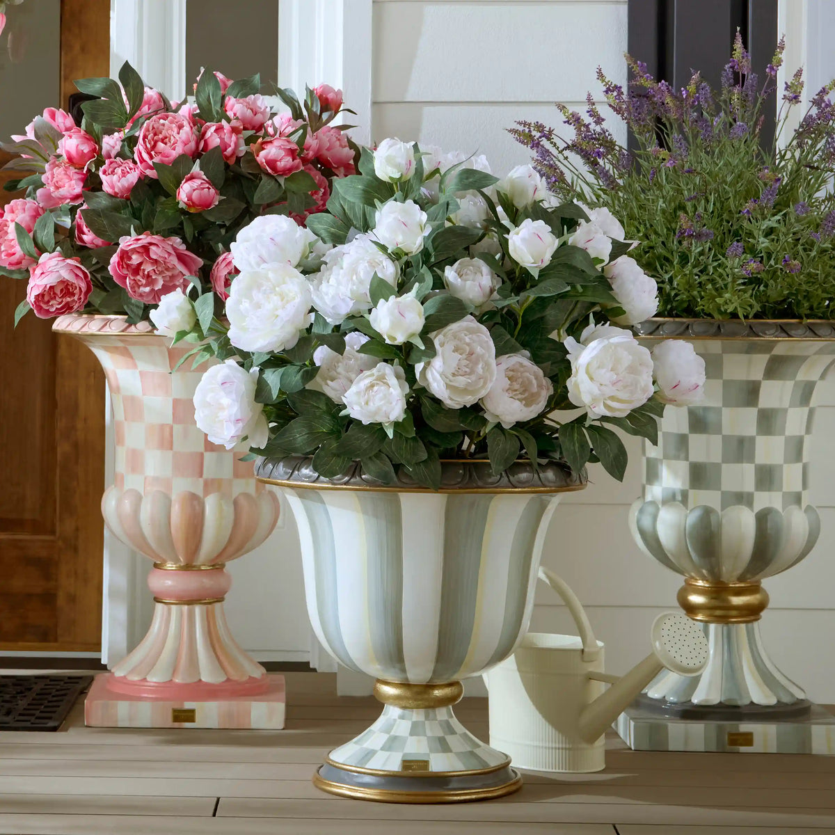 Courtly Check Pedestal Urn