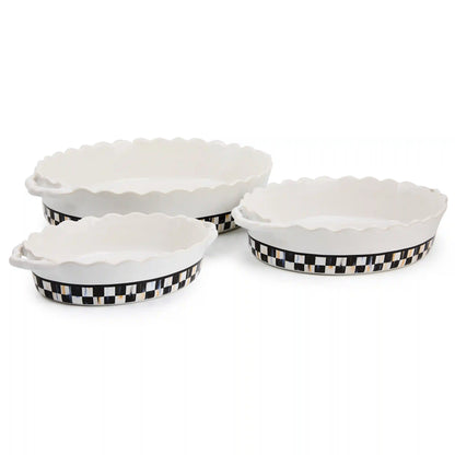 Courtly Check Everyday Small Oval Baker