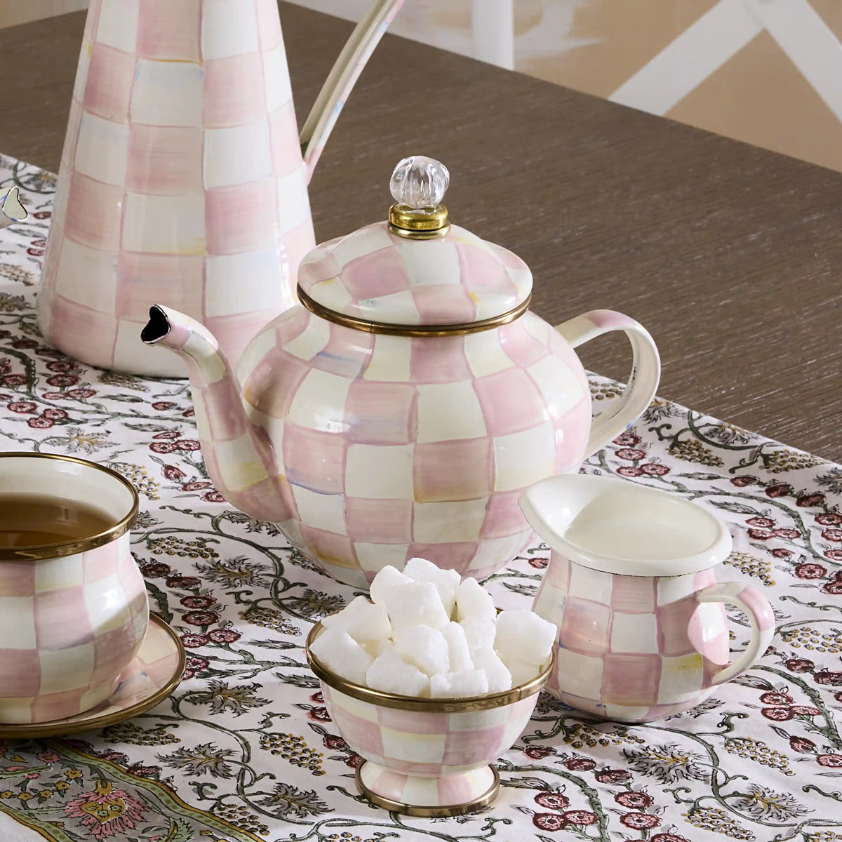 Courtly Check 4 Cup Teapot