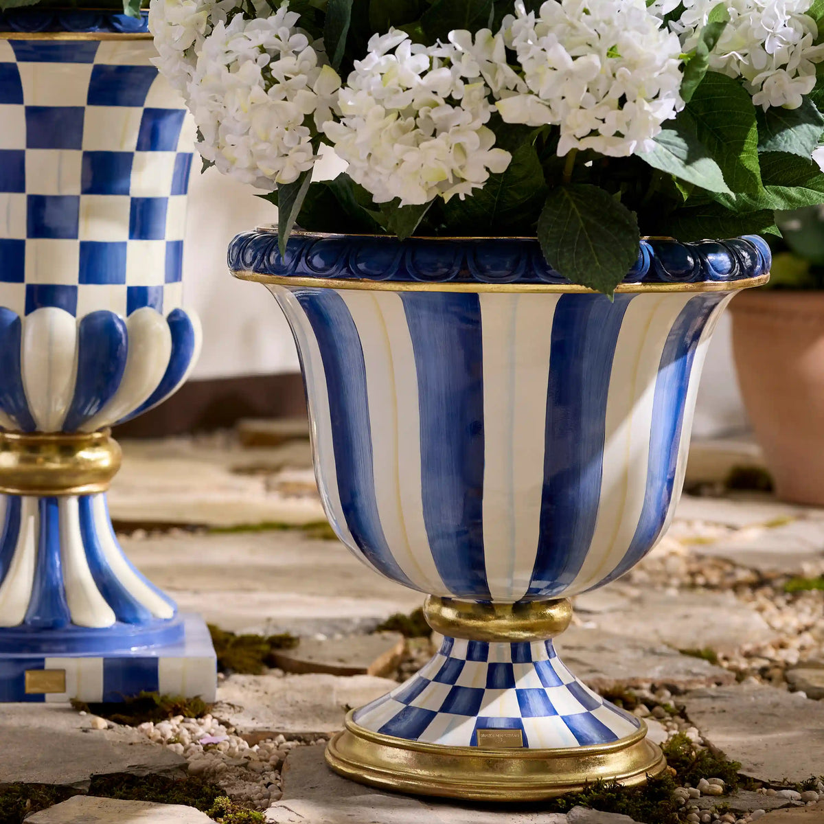 Royal Check Pedestal Urn