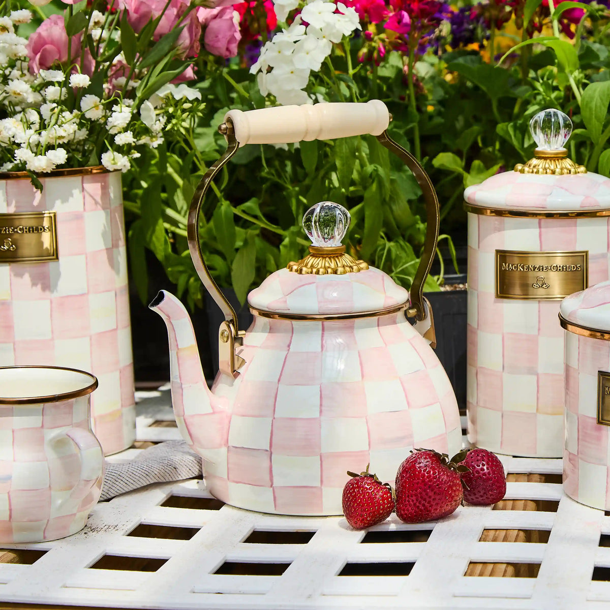 Mocha Check 3 Quart Tea Kettle