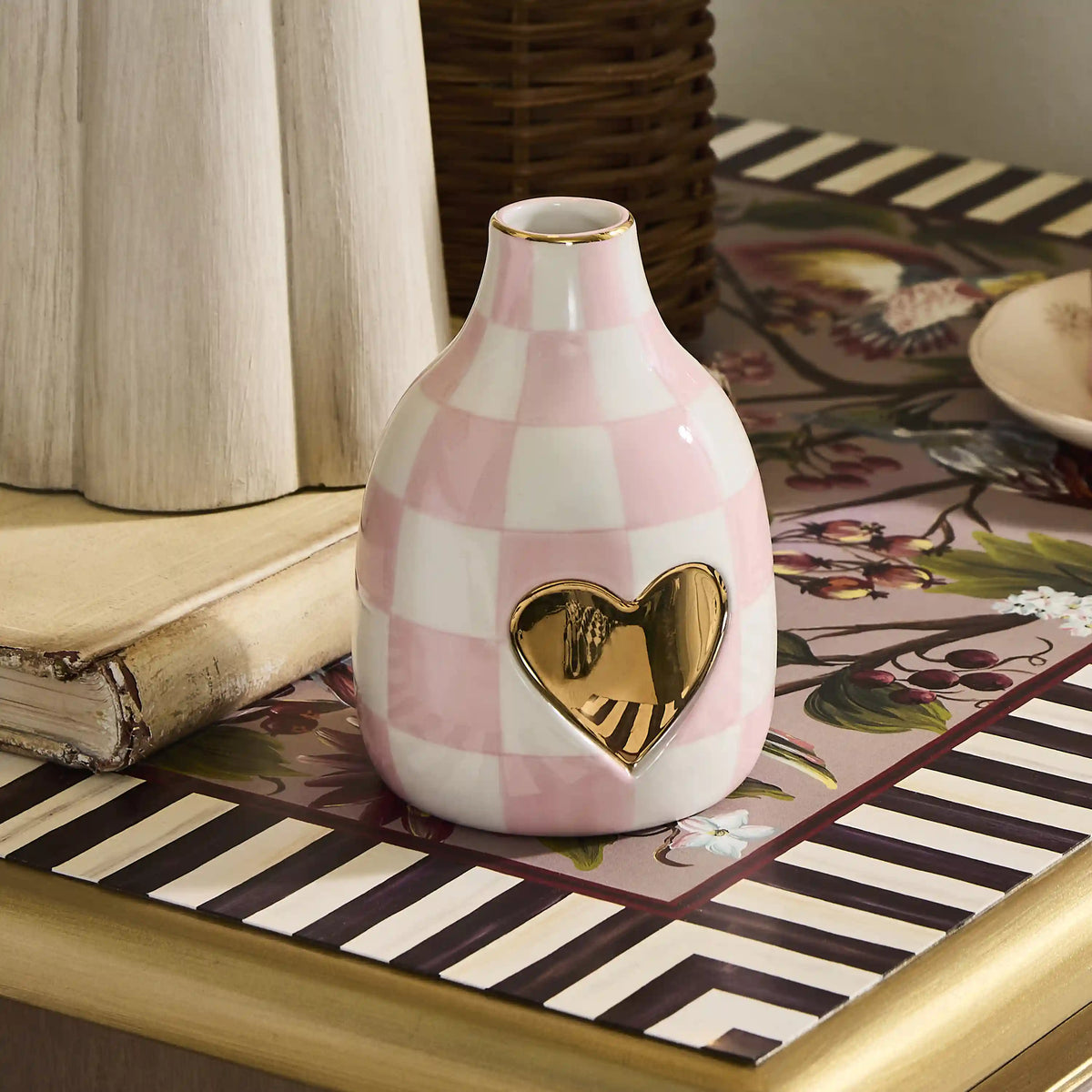 Courtly Check Short Heart Vase
