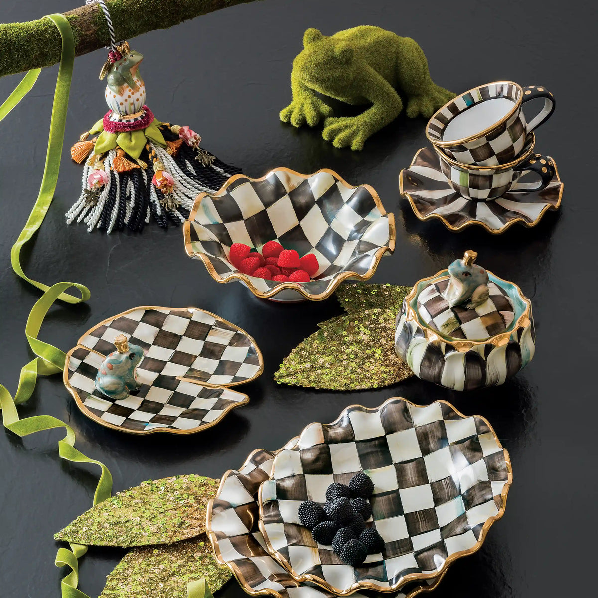 Courtly Check Ceramic Fluted Breakfast Bowl