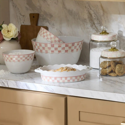 Courtly Check Everyday Medium Oval Baker
