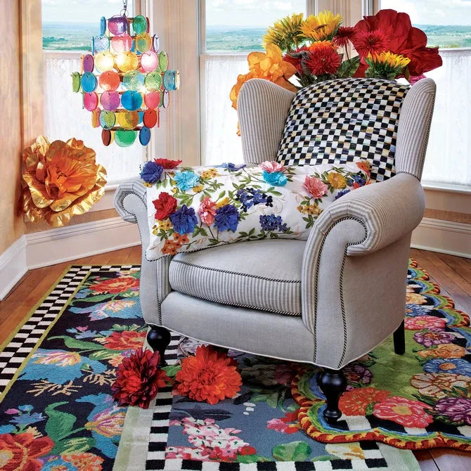 Tudor Rose 5' x 8' Rug