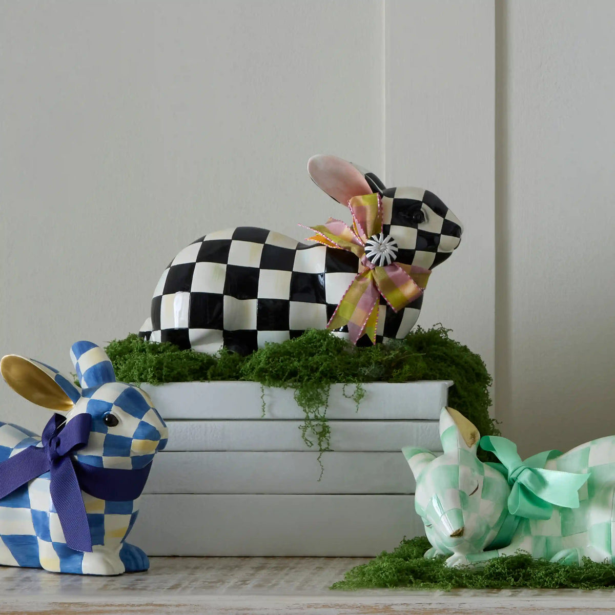 Courtly Check Standing Bunny