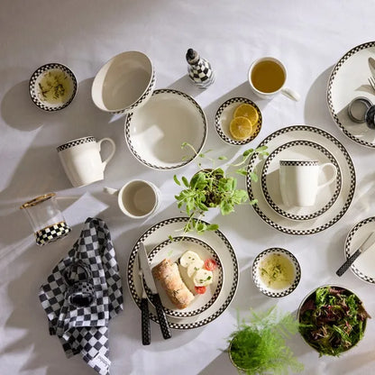 Courtly Check Everyday Bowls, Set of 4