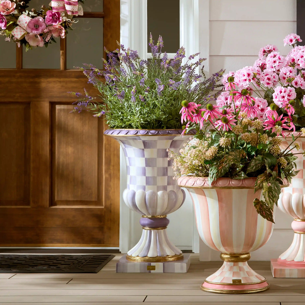 Royal Check Pedestal Urn