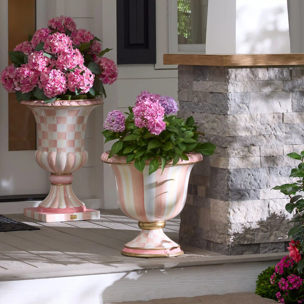 Royal Check Pedestal Urn