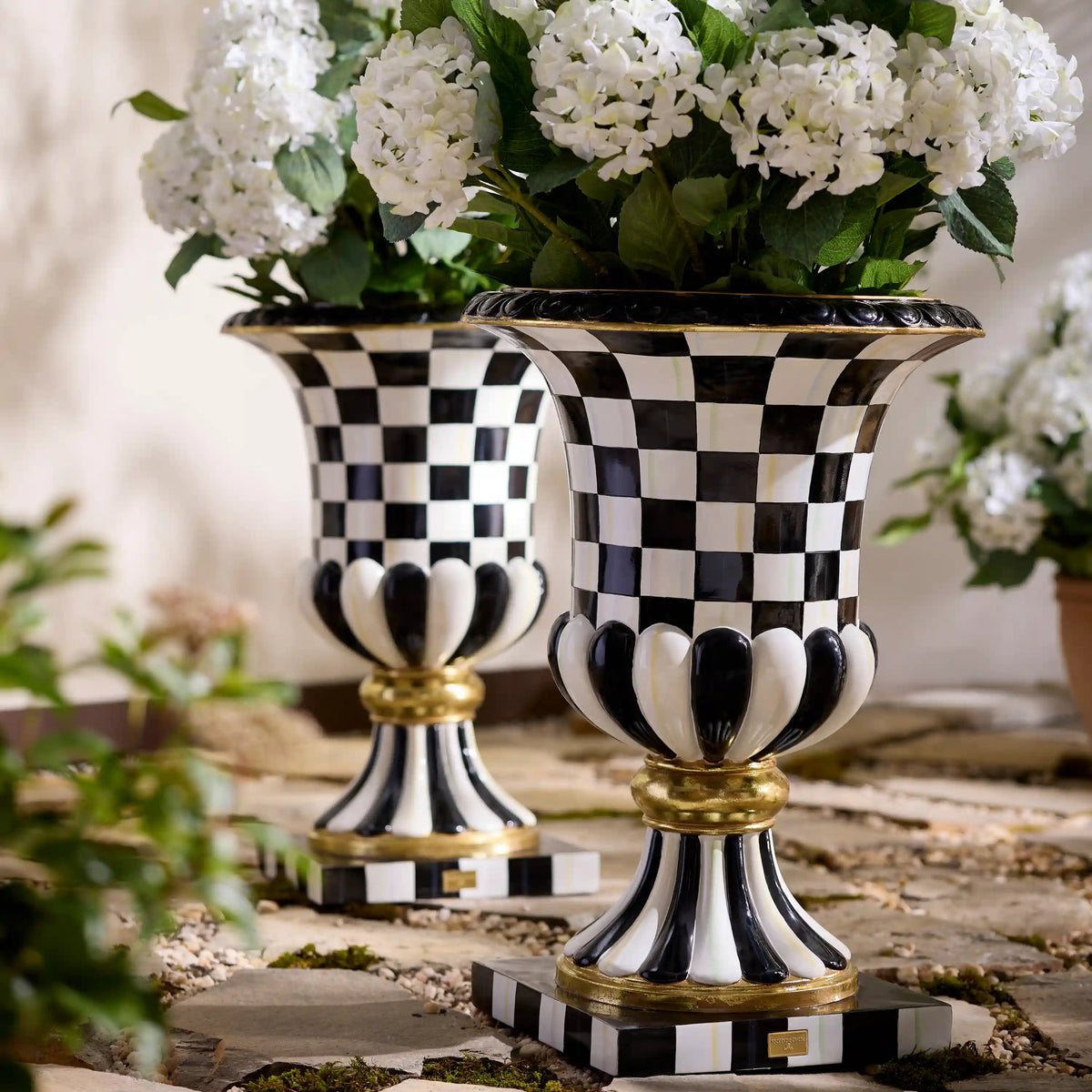 Courtly Stripe Urn