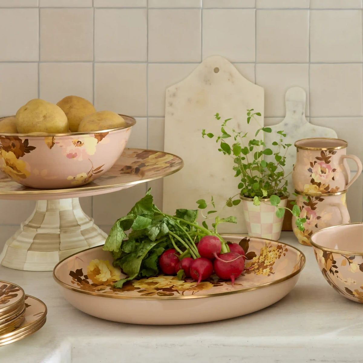 Courtly Check Abundant Bowl