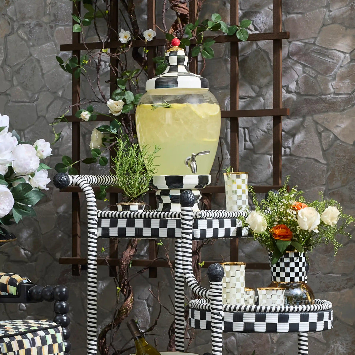 Courtly Check Beverage Hostess