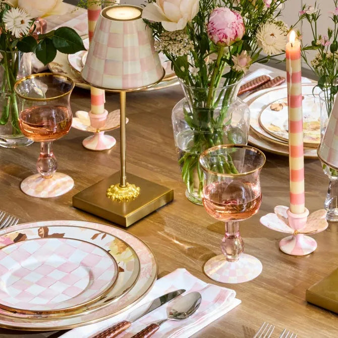 Rosy Check Wine Glass