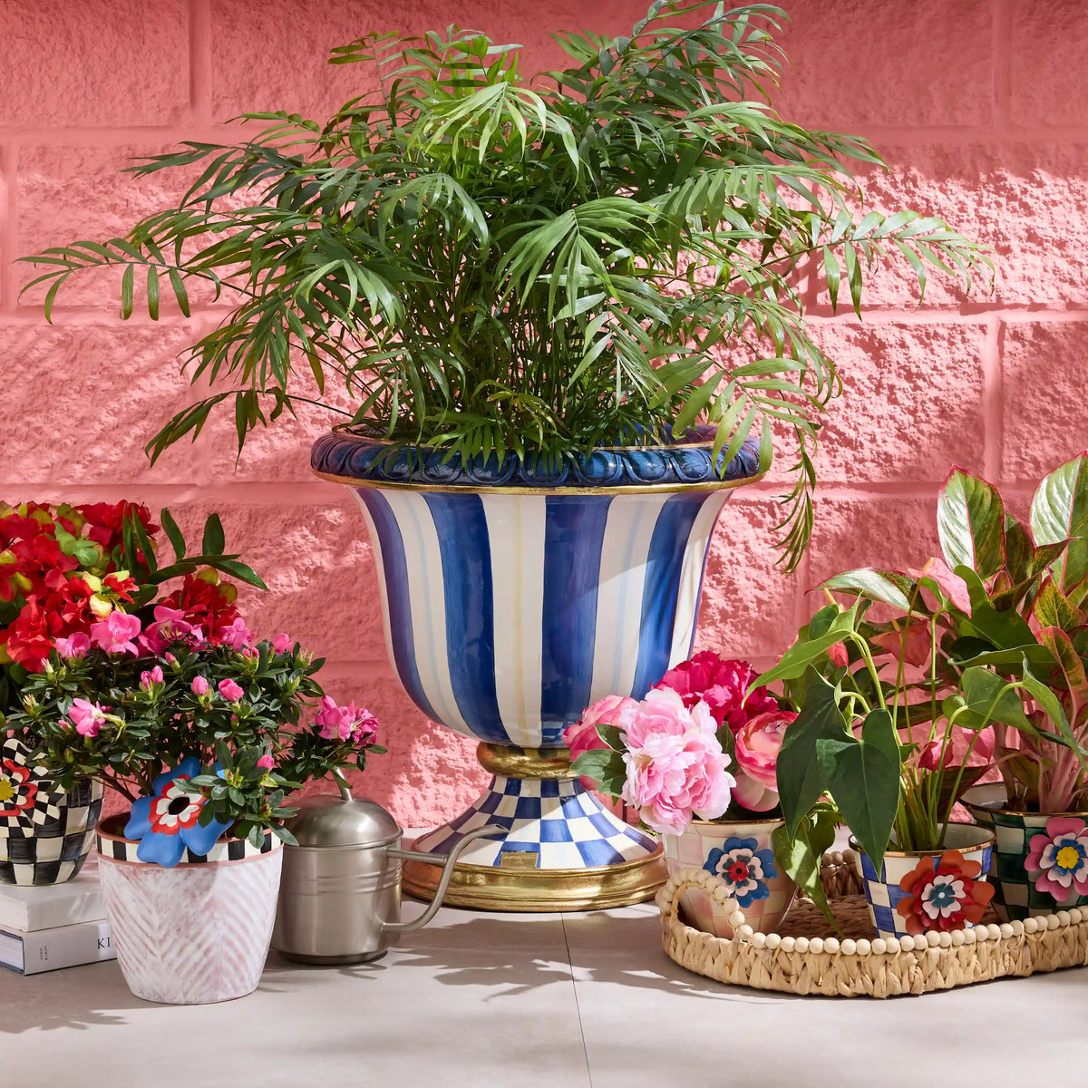 Royal Check Pedestal Urn