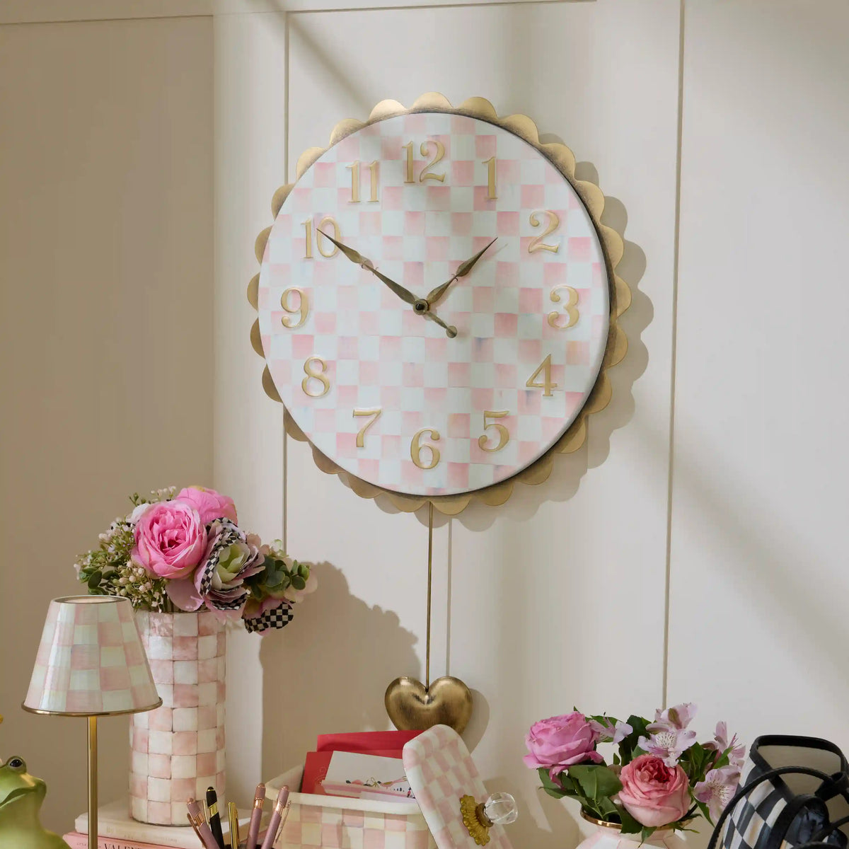 Courtly Check Heart Pendant Wall Clock