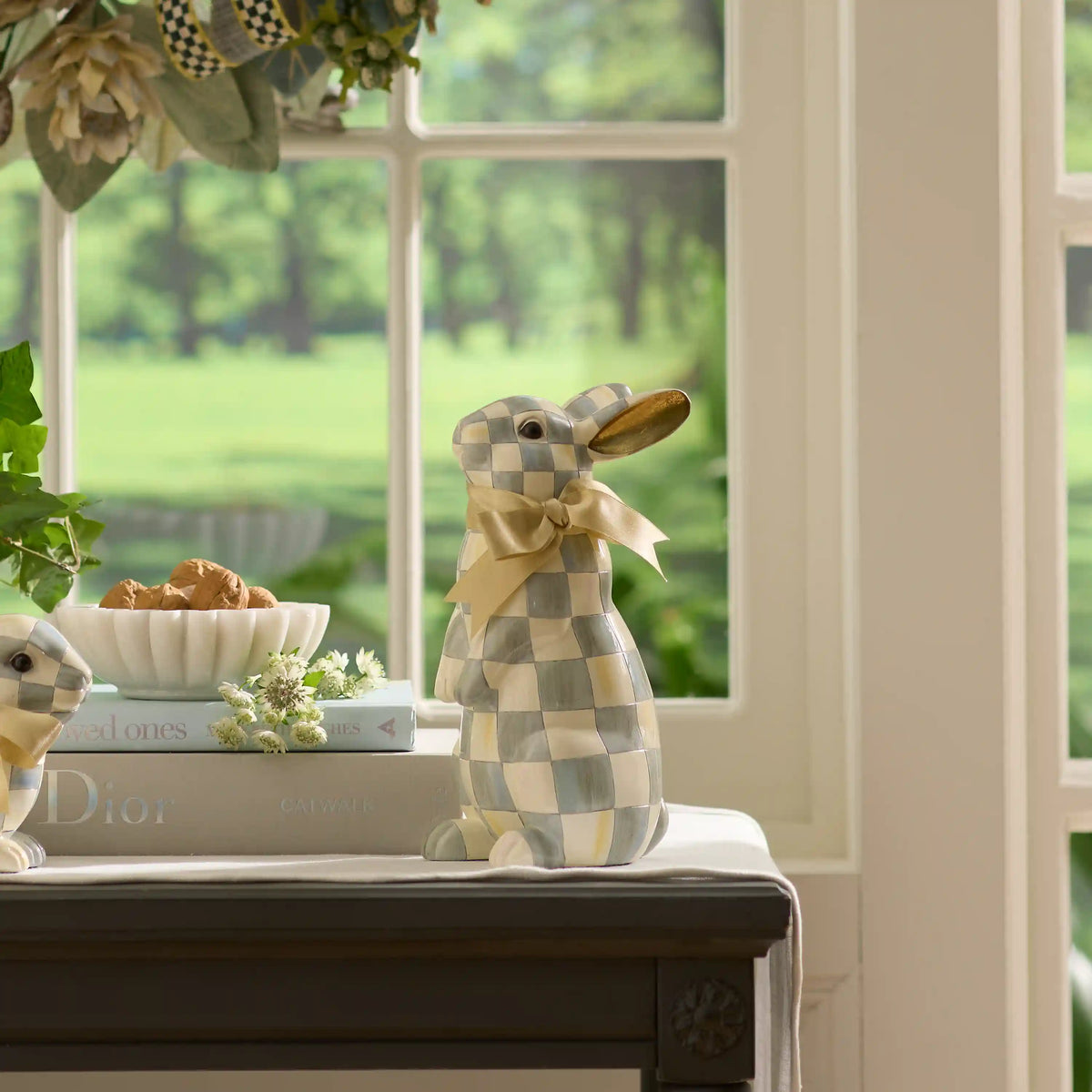 Courtly Check Standing Bunny